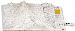 作品：地図模型：「富士山」
