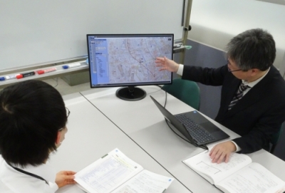 国土地理院では、選考採用試験（社会人経験者・一般職（技術系）係長級）を実施します。